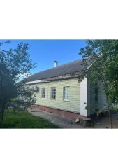 Дом 52,7 м² и участок 1359 м², Тула (Зареченский р-н, п. Хомяково). Дом: 1-н этаж, 3-и жилых комнат, 52,7 кв.м., кадастровый номер: 71:30:060703:146, адрес: Тульская область, г. Тула, п. Хомяково, ул. Солнечная, д. 9. Земельный участок: 1359 кв.м., кадастровый номер: 71:30:060703:92, адрес…