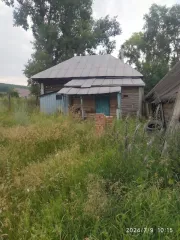 Жилое здание 30 кв.м, земельный участок 1946 кв.м, Республика Башкортостан, Бураевский район. Жилое здание, площадь: 30кв.м., кадастровый номер: 02:17:060201:520 и земельный участок, площадь: 1 946кв.м., категория земель: Земли населенных пунктов, разрешенное использование: Для ведения личного…