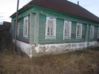 Дом 35,5 кв.м, участок 4 000 кв.м, Пензенская область. Земельный участок пл. 4000 кв.м. с КН 58:16:0210101:67 по адресу обл. Пензенская, р-н Лунинский, с. Напольный Вьясс, ул. Селюшная, дом 29, категория - Земли населенных пунктов, ВРИ- Для ведения личного подсобного хозяйства. Жилой дом пл. 35.5…