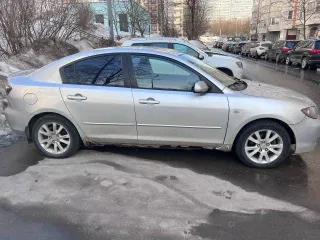 Mazda 3 2007 года, 105 л.с., пробег 185000 км, АКПП. VIN: JMZBK12Z581661686, госномер С318ЕН178.