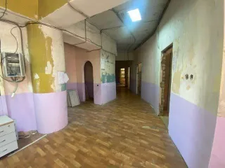 Нежилые помещения магазины общей площадью 269.9 кв.м., Республика Башкортостан, Нежилое помещение (магазин, этаж 1) - 96,3 кв. м, нежилое помещение (магазин, этаж 1) - 173,6 кв. м, адрес: Республика Башкортостан, г. Уфа, Демский р-н, ул. Левитана, д. 38, имущество (28 поз.), кадастровые номера…