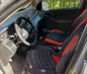 Ford Focus 2005 года, 97 лс, 560232 км. Автомобиль легковой, марка: FORD, модель: FOCUS, VIN: X9FFXXEEDF5M55889, гос. рег. номер: У522КМ62, год изготовления: 2005