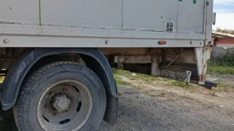 Mercedes-Benz Sprinter 413CDI 2004 Грузовой фургон, марка: МЕРСЕДЕС-БЕНЦ, модель: СПРИНТЕР 413СDI, год изготовления: 2004 г.в., цвет: белый, VIN: WDB9046131R664896, г/н: К764РЕ 33, мощность двигателя, л. с. (кВт): 94.900/129.0, рабочий объем двигателя, куб. см: 2148