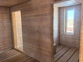 Жилой дом 178,3 кв.м. с участком 750 +/- 10 кв.м. в Московской области, городском округе Ступино, с. Старая Ситня, ул. Строительная, д. 2а. Здание, назначение: жилой дом, площадь: 178,3 кв.м., количество этажей: 2, кадастровый номер: 50:33:0030539:1392. Земельный участок площадью 750 +/- 10 кв.м…