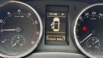 Лот №1 Легковой автомобиль марки SKODA модель Yeti 2012 г.в., цвет коричневый, VIN номер TMBLB45L2C6052278, ПТС 77 УО 533508, Автомобиль находится в залоге у ПАО  Совкомбанк .  По указанному VIN  номер кузова или шасси  не найдена информация о наложении ограничений на регистрационные действия с…