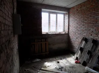 Нежилое помещение, литер А, цокольный этаж, 100,2 кв.м., кадастровый номер: 64:48:010113:1853, адрес: г. Саратов, ул. Павелецкая, д 69, пом. 1, литер А