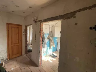 Жилое помещение площадью 37,5 кв.м., кадастровый номер 56:21:2901001:1160; земельный участок, вид разрешенного использования: для ведения личного подсобного хозяйства площадью 1 071+/- 23 кв.м., кадастровый номер 56:21:2901003:380. Местонахождение: Оренбургская область, Оренбургский район, п…