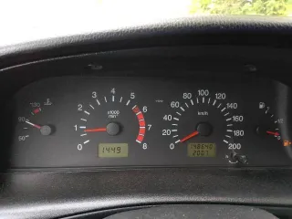 Chevrolet Niva 2013, 212300-55, год выпуска 2013, VIN X9L212300E0498967, гос. номер: О252СС57. Автомобиль на ходу, имеются отслоение каски на переднем бампере, пороги и задние арки сквозная коррозия, задняя дверь коррозия, подтекает основной радиатор или патрубки на радиаторе. Днище в хорошем…