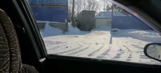 Д-к: ООО «Северная корона» Лот: Полуприцеп с бортовой платформой 360, 2012 г.в., г/н HO498754, VIN X4TSP338РC6120438, цвет черный. Б/У. Адрес: Красноярский край, г. Канск, ул. 2-я Высокая, 39 а. П-е: 539. С-к: ООО «Северная корона» 
Назначение: Полуприцеп с бортовой платформой 360 
Марка…