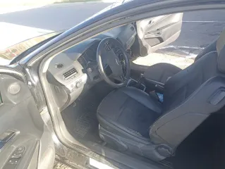 Opel Astra 2007. Легковой автомобиль марки: OPEL, модель: Astra, год выпуска: 2007 г., кузов №: W0L0AHL0875218899, идентификационный номер (VIN): W0L0AHL0875218899. Подробную информацию можно получить у арбитражного управляющего Игноватовой Алины Аглямовны, адрес для корреспонденции: 443080, г…