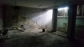 Нежилое помещение 301.5 кв. м в Челябинске по адресу: ул. Арзамасская 3-я, д. 9. Кадастровый номер: 74:36:0203001:2056. Назначение – нежилое, подвал, цоколь. Состояние объекта – требуется ремонт. Помещение расположено в подвальном, цокольном этаже жилого здания. Отдельная входная группа, дверь…