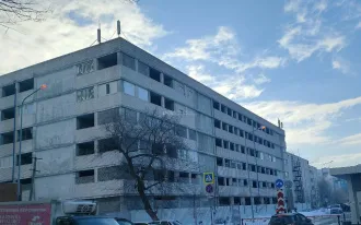 Нежилое помещение 20,6 кв. м, гаражное место 4-41, Самарская обл., г. Самара, Промышленный р-н, ул. Губанова, д. 9, кадастровый номер 63:01:0708002:4536, ограничения и обременения: наличие перепланировки/переустройства/реконструкции установить невозможно, ведется работа по освобождению от имущества…