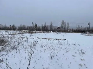 Земельный участок 2061 кв.м и здания в Амурской области, г. Тында: административно-бытовой корпус общей площадью 386,9 кв. м, кадастровый номер 28:06:012001:202; цех крупных узлов общей площадью 1 233,5 кв. м, кадастровый номер 28:06:012001:199; цех вентиляции общей площадью 1 155,1 кв. м…