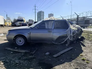 Lada Priora 2009, автомобиль марки LADA модель Priora 2009 г.в., VIN-номер XTA21723090057262. Получить более подробную информацию и ознакомиться с имуществом можно по согласованию с финансовым управляющим по e-mail: torgi_mezentsev74@mail.ru, г. Екатеринбург, ул. Новосибирская 171/1.
