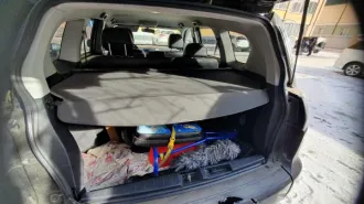 Mitsubishi Outlander 2.4, 2010 Автомобиль марки Mitsubishi Outlander 2.4, 2010 г.в., г/н К051МК75, цвет черный, VIN: JMBXTCW5WBU000654. ПТС отсутствует. ТС в рабочем состоянии, лобовое стекло имеет сколы от камней, противотуманная фара слева имеет трещину, крышка багажника имеет трещину в виде…