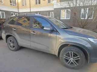 Kia Sorento 2013 года, VIN XWEKU814DD0003126. Осмотр по предварительной записи в рабочие дни по телефону 8(920)4231678. Автомобиль находится по адресу: Московская область, г. Королев, мкр. Болшево, пр-д Бурковский. По вопросу осмотра также можно обращаться по телефону 89216451705 (Евгения).