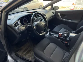 Kia Cee'd 2014 года выпуска, VIN: XWEHN512BF0028093.