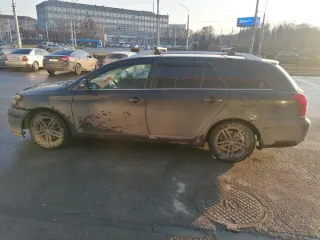 Автомобиль Toyota Avensis 2008 г.в. VIN SB1ER56L20E256691 – является предметом залога.