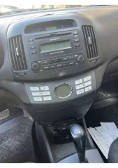 Hyundai Elantra 2008, 122 лс, 346057 км, АКПП. Автомобиль легковой, марка: HYUNDAI, модель: ELANTRA, VIN: KMHDU41BP8U492404, год изготовления: 2008.