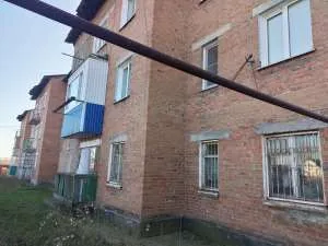 Жилое помещение кадастровый номер 72:13:0101023:121 площадью 24,2 м² по адресу Тюменская обл., р-н Омутинский, с. Омутинское, ул. Огаркова, д. 5 кв 1. Земельный участок кадастровый номер 72:13:0101023:45 площадью 616 +/- 9 м² по адресу Тюменская обл., р-н Омутинский, с. Омутинское, ул. Огаркова, д…