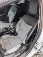Ford Focus 2017 года выпуска, VIN Z6F5XXEEC5HK41431. Ознакомление с имуществом производится в рабочее время по предварительному согласованию с финансовым управляющим по телефону: +7 (961) 860-00-00 в Кемеровской области, г. Кемерово, пр-кт Советский 2/5.