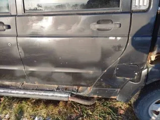 УАЗ Pickup 2014 года, 128 л.с., полный привод. Документы СТС и ПТС имеются. В наличии один комплект ключей. Точный пробег указать не можем, т.к. автомобиль не заводится, отсутствует аккумулятор. Пробег ориентировочно 350-400 тысяч км. Автомобиль битый, требует ремонта. Не работает одометр, есть…