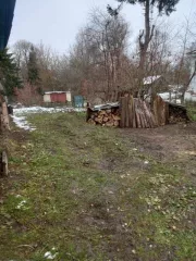 Земельный участок, площадь 4382 +/  3.89 кв.м., кадастровый  условный  номер: 57:05:0460101:22,Жилой дом, площадь 56.9 кв.м., назначение: 57:05:0460101:164, адрес  местонахождение : Россия, м.р н Сосковский, с.п. Алпеевское, п. Алпеевское, д. 90, кадастровый  условный  номер: 57:05:0460101:164