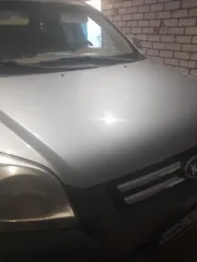 Kia Sportage 2006 года выпуска, серебристого цвета. VIN: KNEJE55386K203671, ПТС: 34ОХ059705, государственный номер: М820СА134. Разрешенная максимальная масса: 2170 кг, масса без нагрузки: 1743 кг. Ознакомление с автомобилем по предварительной записи по телефону +7 963 111 93 95.