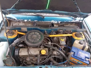 Легковой седан ВАЗ 21099, VIN XTA210990Y2603618, год выпуска 1999, модель, № двигателя 21083 2720734, кузов  кабина, прицеп  № XTA210990Y2603618, цвет кузова  кабины, прицепа  cиний, мощность двигателя, л.с. 67.7  49.8 
