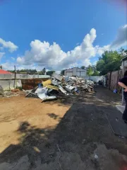 Лом черных и цветных металлов 1500 кг.