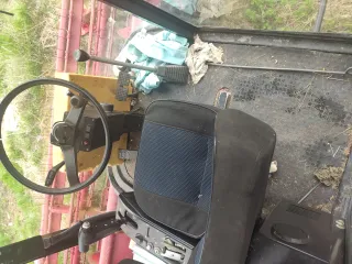 Кормоуборочный комбайн КСК-600, 2014 года выпуска, заводской номер 934, государственный регистрационный знак 3580вр33, масса 7780 кг. В комплекте жатка для трав КГС-0200000, заводской номер 995, масса 1700 кг, 2013 года выпуска, и подборщик КГС-0900000, заводской номер 777, масса 860 кг, 2014 года…