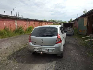 Легковой автомобиль Dacia Sandero год изготовления: 2009, цвет: серебристый, VIN: UU1BSDBNH41395213, ПТС: 35УВ 928060, г/н: Е596ТС35, мощность двигателя, л.с. (кВт): 75 (55), объем двигателя, куб. см. 1149, тип двигателя: бензиновый