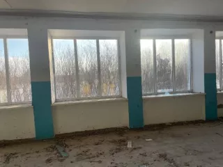 Нежилое здание с кадастровым номером 61:06:0060209:131 площадью 375,2 кв. м., расположенное по адресу: Ростовская область, Веселовский р-н, х. Красное Знамя, пер. Школьный, 7 иземельный участок с кадастровым номером 61:06:0060209:12 площадью 5600 кв. м., расположенный по адресу: Ростовская область…