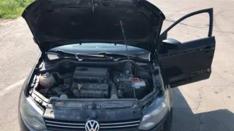 Volkswagen Polo 2013 года, 105 л.с., пробег 300000 км, автоматическая коробка передач. VIN: XW8ZZZ61ZEG023834.