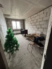 Квартира 47,5 кв. м Московская область, Жилое помещение (наименование: квартира), площадь 47,5 кв. м, этаж № 4, кадастровый номер: 50:49:0010103:2329, Московская область, г. Звенигород, кв-л Маяковского, д. 19а, кв. 14. В соответствии с выпиской из домовой книги от 13.04.2026, зарегистрированные…