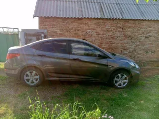 Hyundai Solaris 2014 года, VIN: Z94CT41DADR311577. Техническое состояние: длительное время не эксплуатировался. Требуется замена задних колодок, колеса спускают. Передний бампер немного провисает. Местонахождение: Республика Башкортостан, Федоровский район, село Бала-Четырман. В отношении имущества…