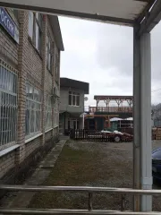 Помещение 188,5 кв. м в Дербенте, Республика Дагестан, по адресу: ул. Гейдара Алиева, ул. Советская, 6. Расположено на 3 этаже, номера на плане: 16-23. Косметический ремонт. Кадастровый номер здания: 05:42:000004:453. Назначение: помещение свободного назначения, за исключением почтовой…