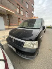 Honda Stepwgn 2002 года выпуска, государственный номер М447НВ24. VIN отсутствует, номер кузова RF4-1020843, цвет черный. Рабочее состояние не проверялось. Обременения: арест, запреты на регистрационные действия, судебный запрет. Цена 665400 рублей. Задаток 100000 рублей (порядок 325).