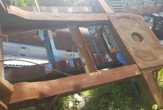 МАЗ и полуприцепы (21 ед.) Специализированная техника (прицепы, полуприцепы, МАЗ), всего 21 ед., реализуется как годные остатки (в сборном виде), состояние по фото.