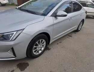 HYUNDAI AVANTE 2018, автомобиль марки: HYUNDAI модели: AVANTE, год выпуска: 2018 г., идентификационный номер (VIN): KMHD641LBKU792204. По предварительной записи по телефону: +7 968 019 73 72, электронная почта: nika.dzhincharadze@yandex.ru
