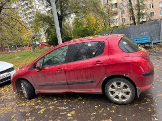 Peugeot 308 2009 года выпуска, VIN VF34C5FWFAS010551. Осмотр автомобиля возможен по адресу: г. Москва, ул. Народного ополчения, д. 37, к. 1. Дополнительная информация по телефону: +7 (926) 246-62-68 в рабочие дни с 11:00 до 14:00 или по электронной почте: arb.torgi68@gmail.com.