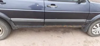 Volkswagen Golf, VIN WVWZZZ1GZLW009617, легковой седан, категория B, 1990 г., темно-синий, мощность 90 л.с./66,2 кВт, экологический класс н/у. Пробег 429924 км. Госномер В242КЕ39. Техническое состояние неудовлетворительное, на ходу. Требуется замена прокладки клапанной крышки, тормозного вакуумного…
