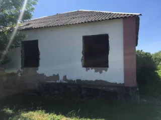 1/2 доли дома и участков, 1137 кв.м, Краснодарский край. 1/2 доля дома и 1/2 доля земельного участка в Краснодарском крае еще 1/2 доля дома и 1/2 доля земельного участка в Краснодарском крае еще 1/2 доля земельного участка, площадь 1137 +/- 24 кв.м., адрес (местонахождение): Россия, край…