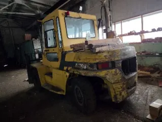 Погрузчик Doosan – Daewoo D70S-2, 2006 г.в., заводской номер GF-00359, госномер 7257 АА 38. Находится в Иркутской области, г. Усть-Илимск, территория промплощадки УИ ЛПК, здание 000000/1277.