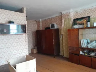 Нежилые помещения 216,1 кв.м и доля земельного участка, Меленки, Владимирская область. Помещение, назначение: нежилое, кадастровый номер 33:16:001418:111, площадь 133,1 кв.м., адрес: Владимирская область, р-н Меленковский, МО город Меленки (городское поселение), г Меленки, ул Комсомольская, д 114…
