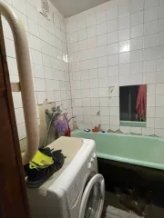 1/3 доля квартиры в Новосибирске, 1/3 доля квартиры в Новосибирске, 1/3 доли в праве на жилое помещение, общей площадью 66,3 кв.м., с кадастровым номером 54:35:071540:1968, расположенном по адресу: г. Новосибирск, ул. В. Высоцкого, д. 31, кв. 340