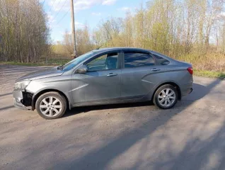 Автомобиль легковой, LADA VESTA, 2020 г. в., цвет: серый, VIN: XTAGFL110MY505704. Автомобиль на ходу, в передней и задней части имеются повреждения (бампер передний-задний, капот, багажная дверь).