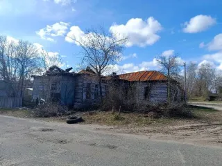 Земельный участок 3496 кв.м и административное здание 314,10 кв.м, Республика Марий Эл Земельный участок, общей площадью 3496, с кадастровым номером 12:14:2502012:16, с расположенным на нем объектом муниципального имущества - Административным зданием детско - юношеской спортивной школы,с…