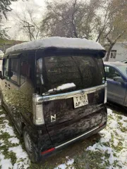 Honda N-BOX 2017 года, 64 л.с., пробег 200000 км, АКПП. Автомобиль не на ходу, отсутствует аккумулятор. VIN: JF1-2551100.