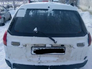 Mazda Familia, 2000, Легковой автомобиль, марка: MAZDA FAMILIA, год изготовления: 2000, г/н: В708ТХ122